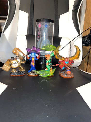 Skylanders trap team - of, 4